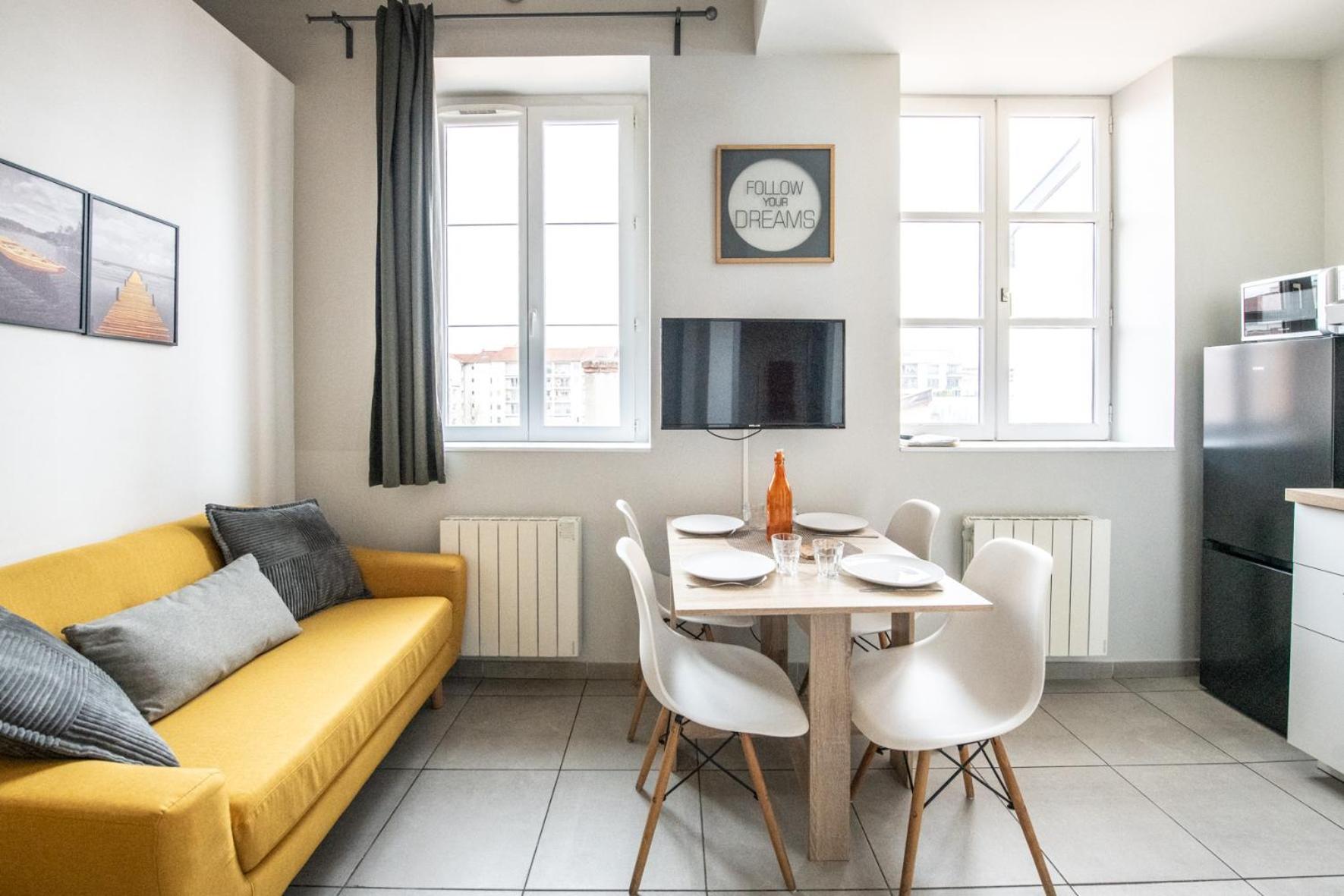 Duplex Scandinave A Cosy Et Calme - Lyon Part-Dieu 외부 사진